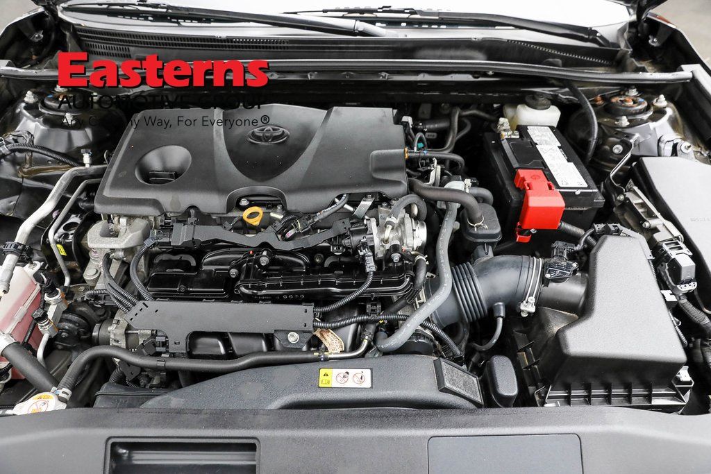 Vehicle image 37 of 61