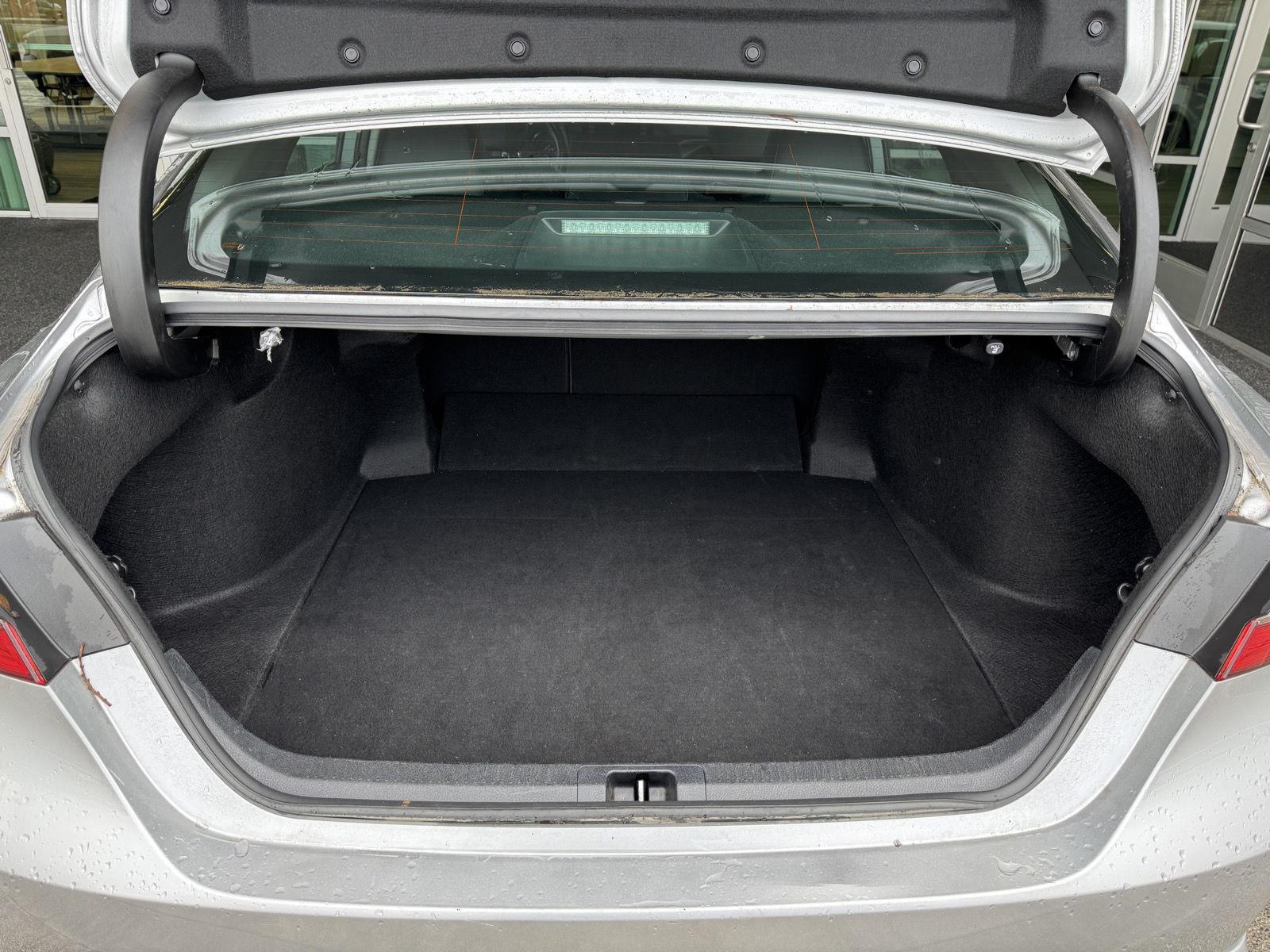Vehicle image 32 of 32