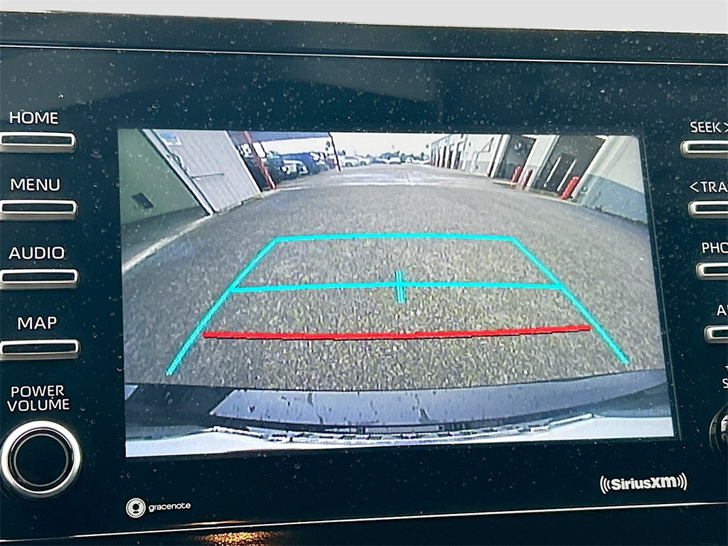 Vehicle image 11 of 33
