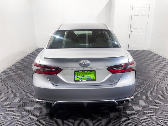 Vehicle image 9 of 30