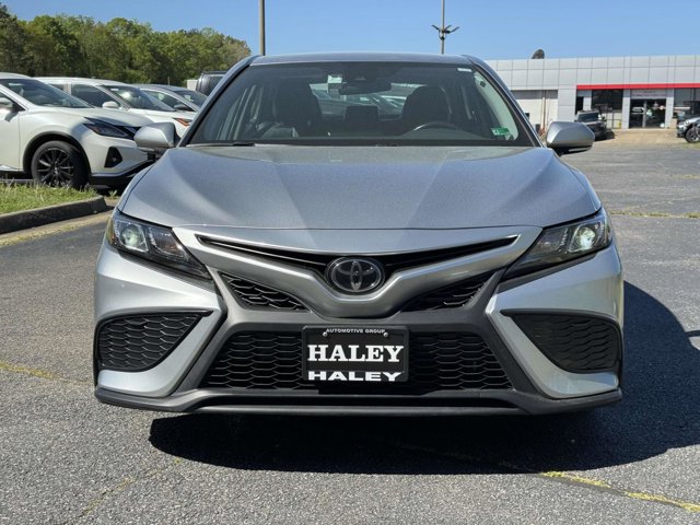 Vehicle image 2 of 27
