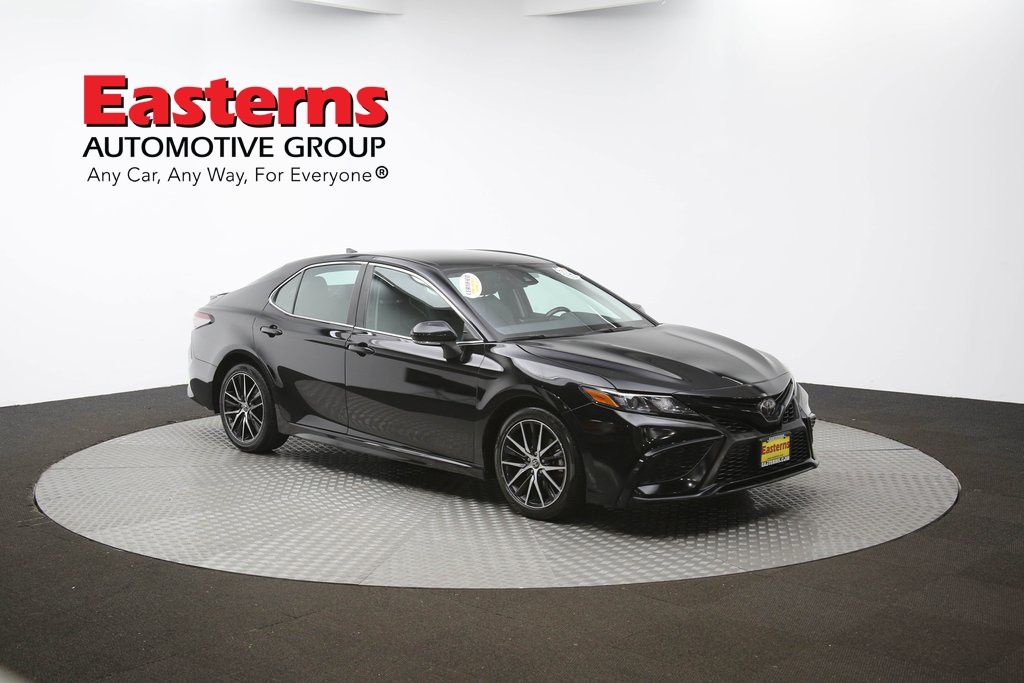 Vehicle image 25 of 61