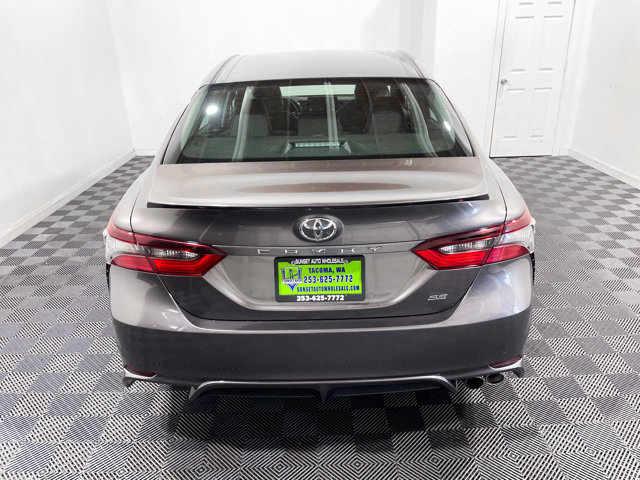 Vehicle image 9 of 25