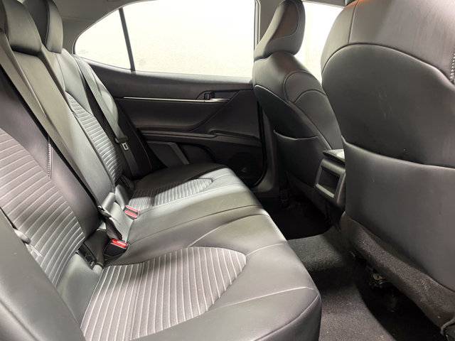 Vehicle image 22 of 25