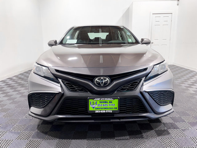 Vehicle image 4 of 25
