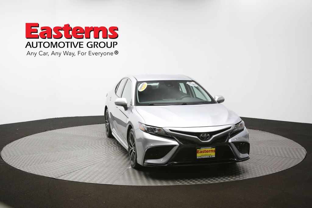 Vehicle image 12 of 61