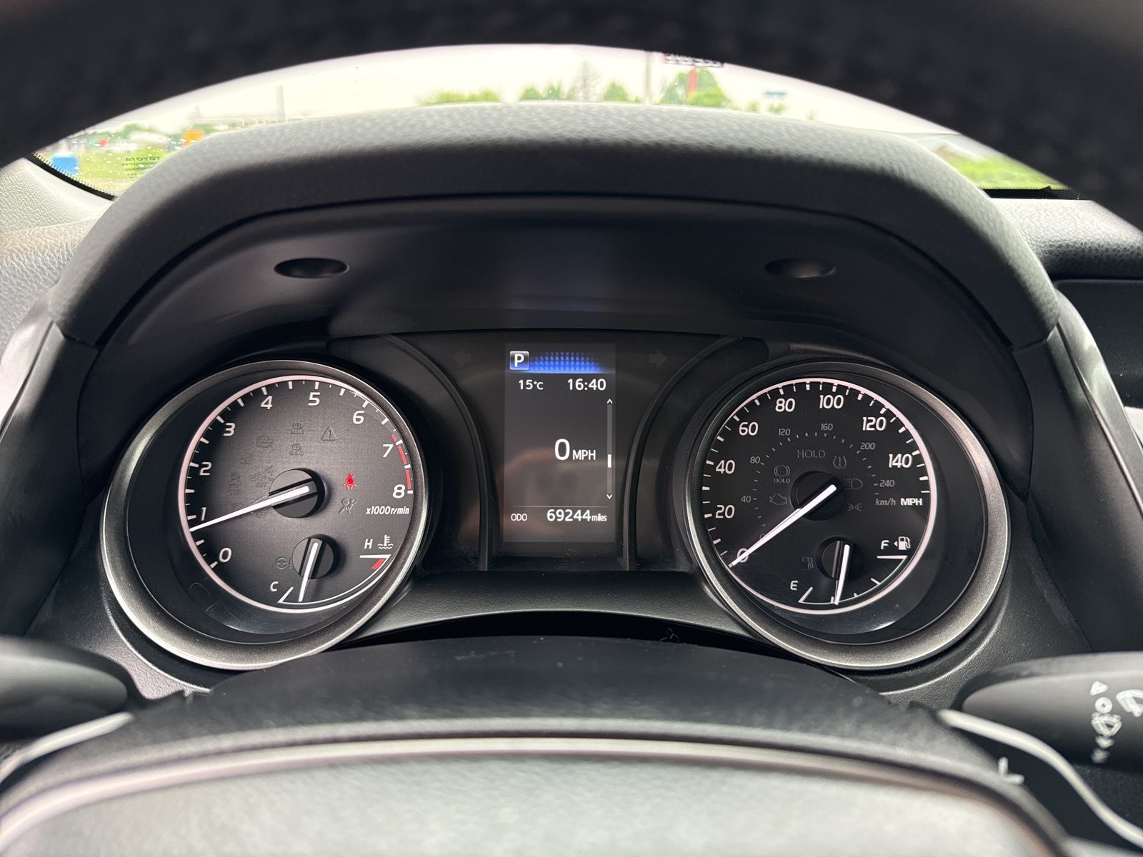 Vehicle image 19 of 37
