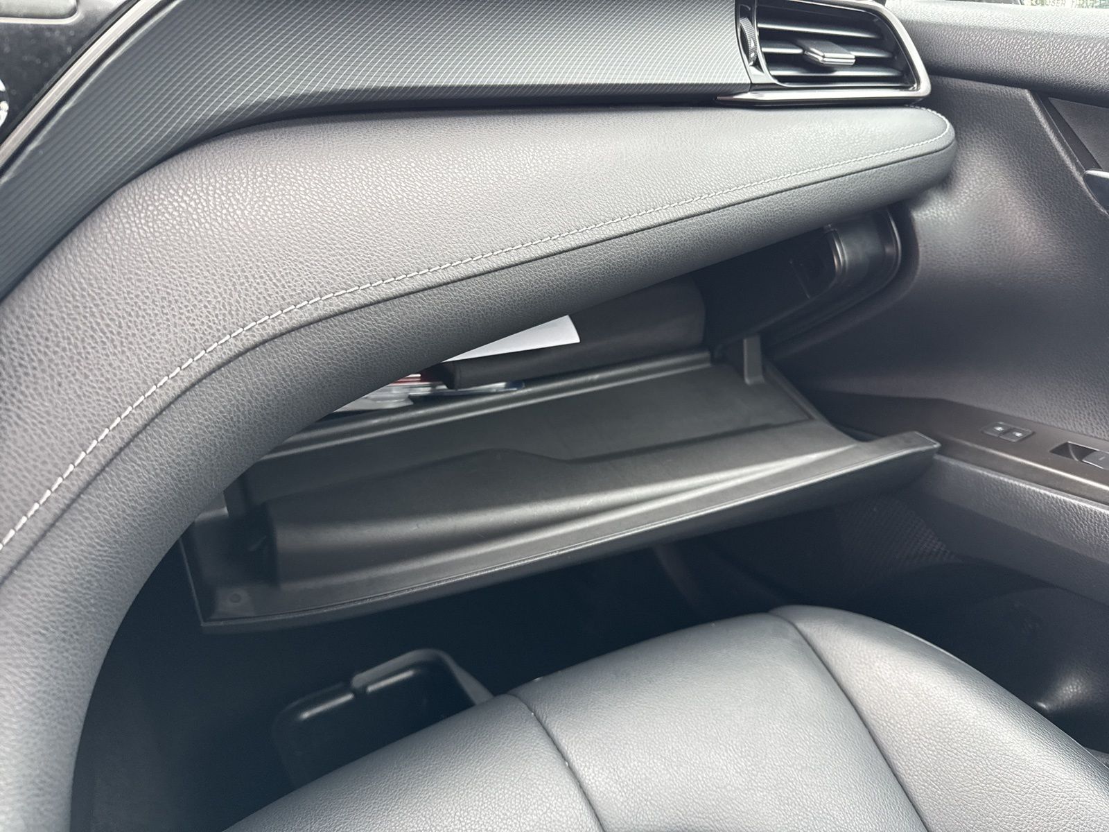Vehicle image 22 of 37