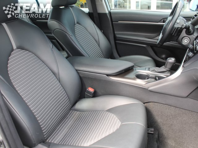 Vehicle image 29 of 32