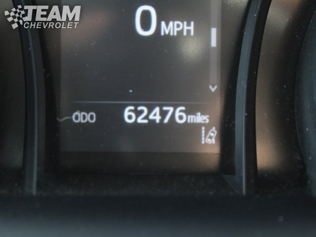 Vehicle image 17 of 32
