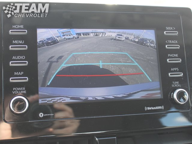 Vehicle image 19 of 32