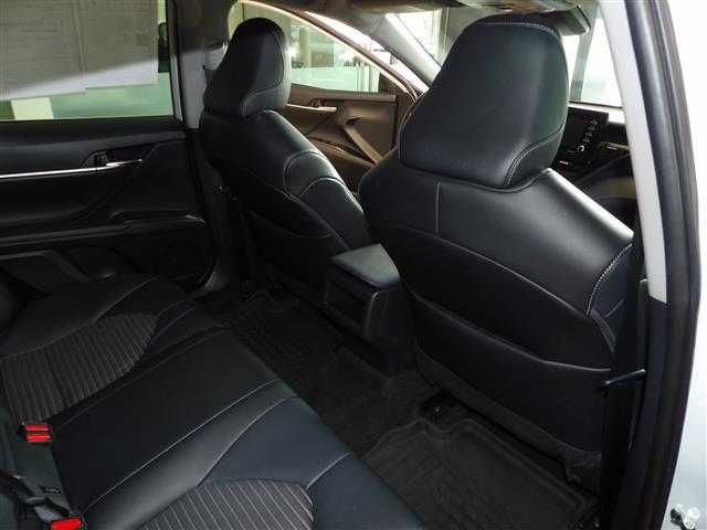 Vehicle image 16 of 37