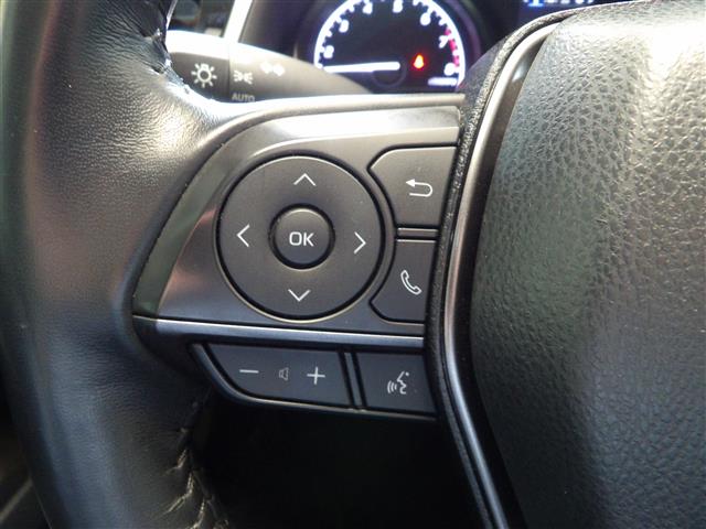 Vehicle image 28 of 37