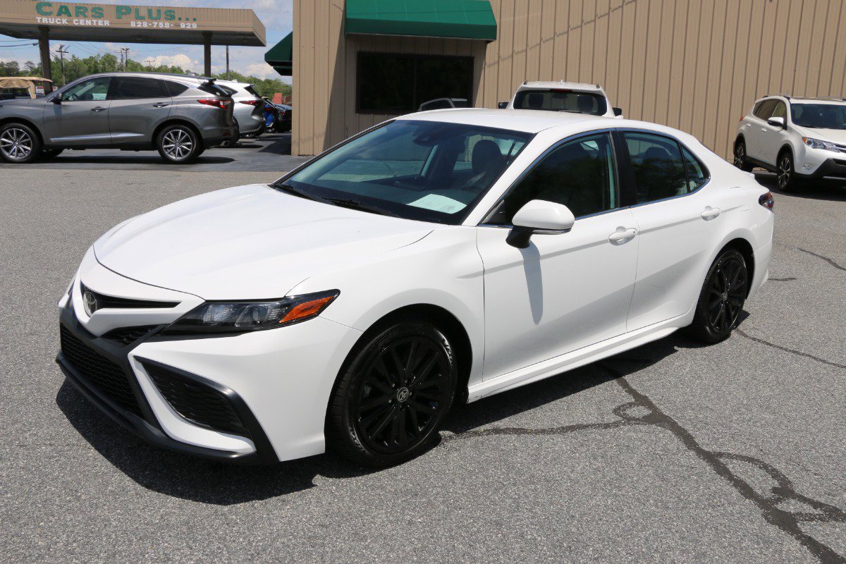 Vehicle image 1 of 29