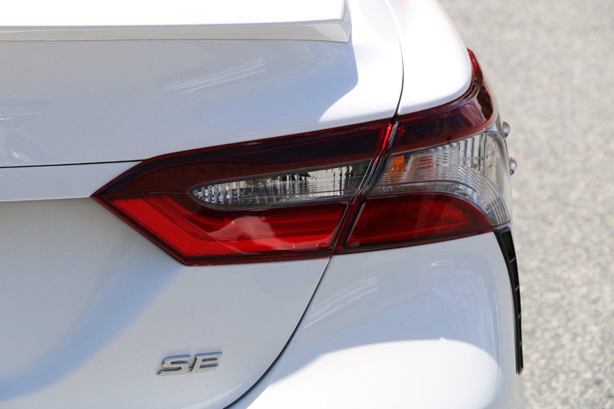 Vehicle image 11 of 29