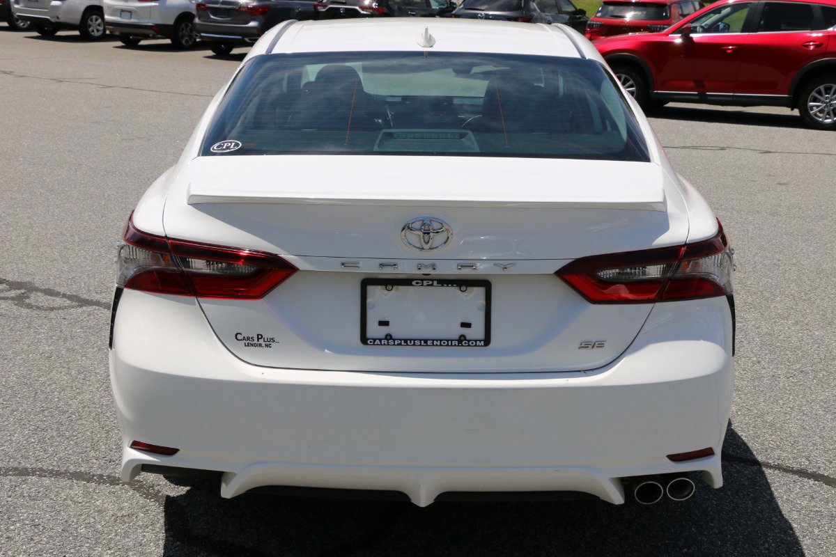 Vehicle image 6 of 29