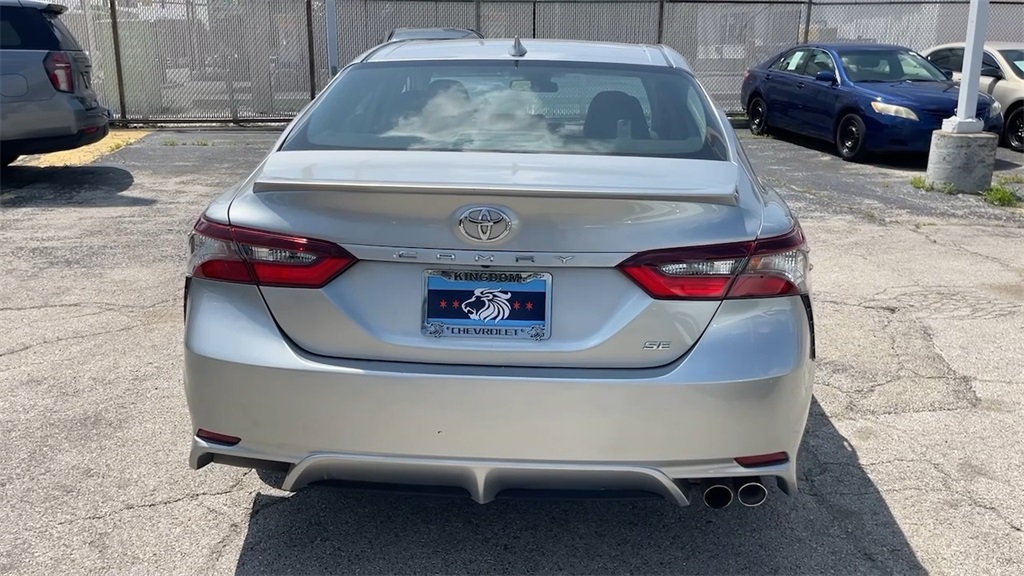 Vehicle image 9 of 25
