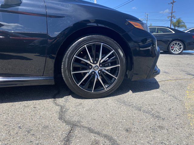 Vehicle image 23 of 23