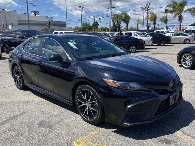 Vehicle image 5 of 23