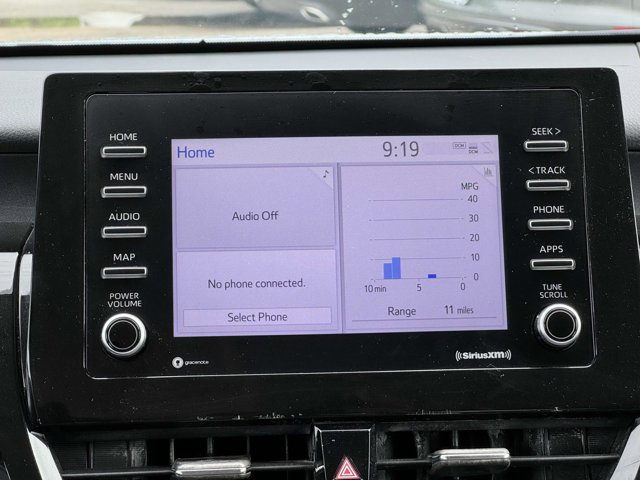 Vehicle image 8 of 26