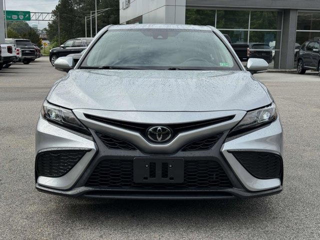 Vehicle image 3 of 26