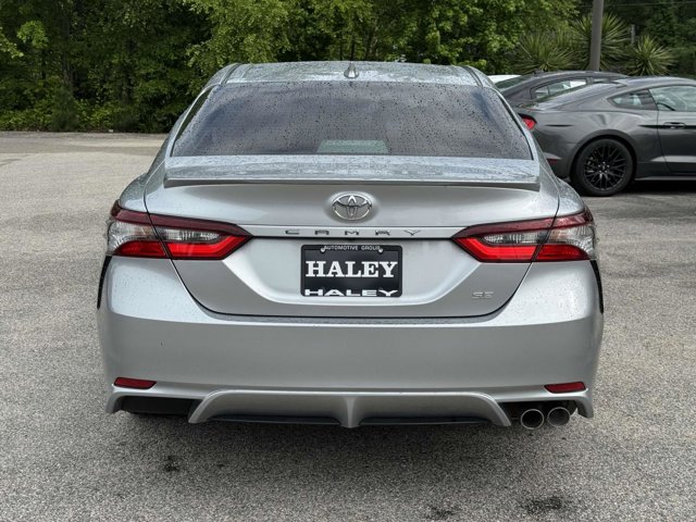 Vehicle image 4 of 26