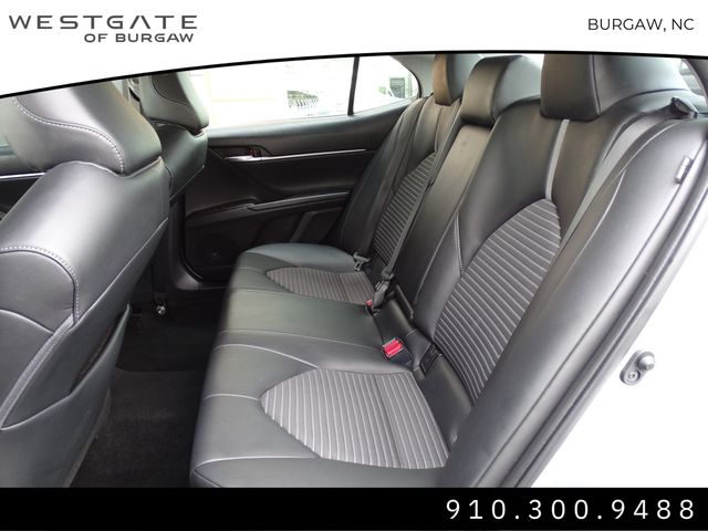 Vehicle image 16 of 30