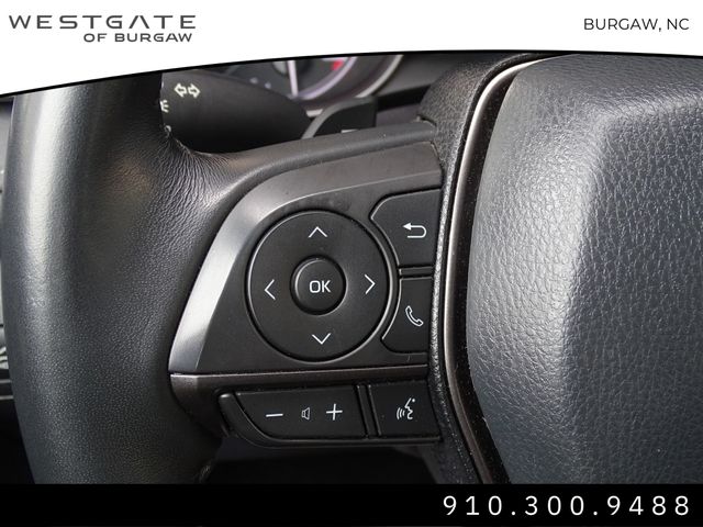 Vehicle image 24 of 30