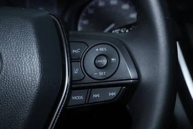 Vehicle image 30 of 45
