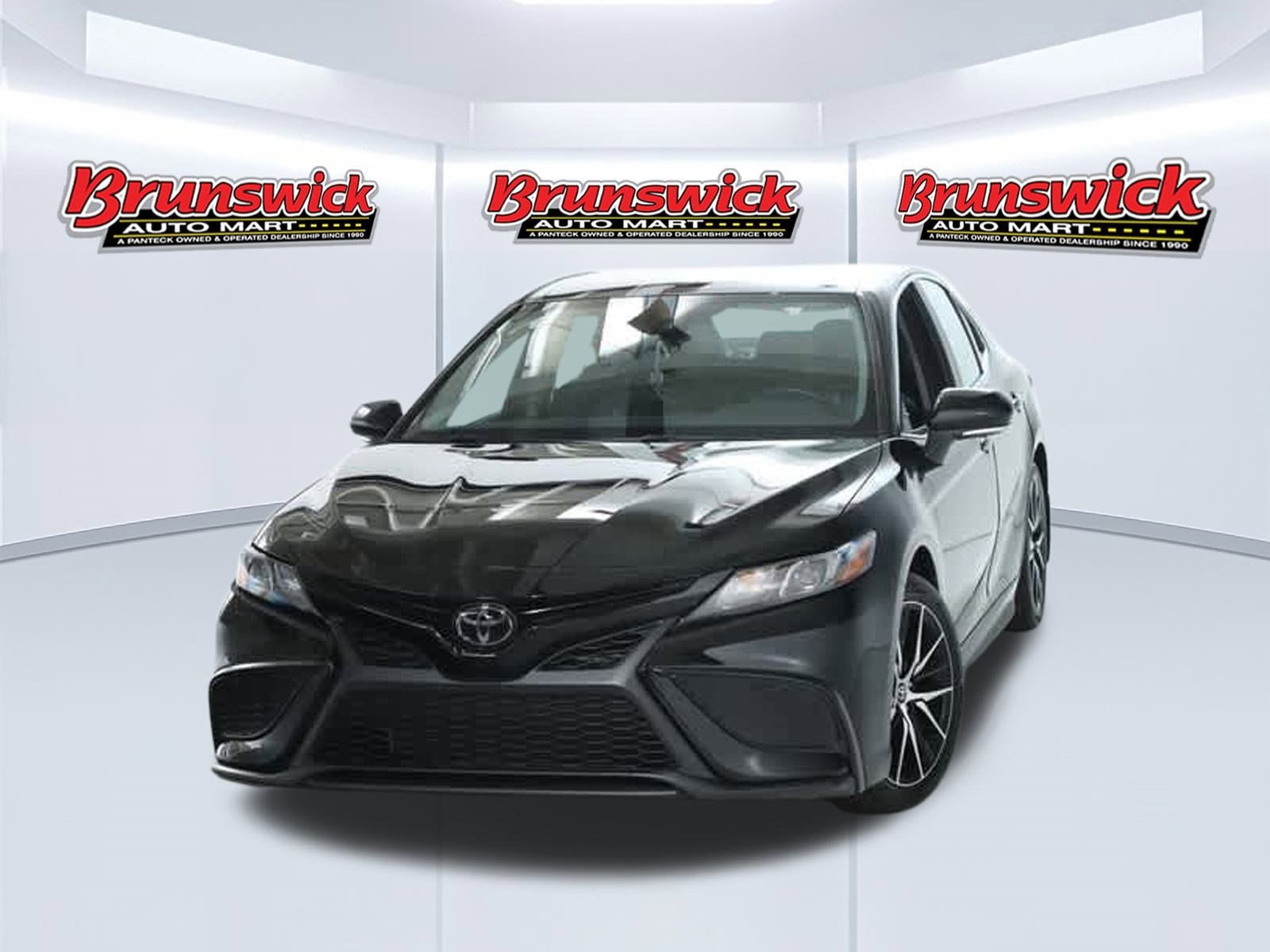 Vehicle image 2 of 45