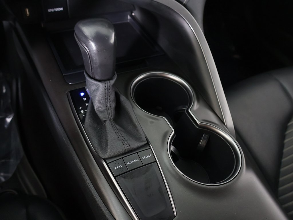 Vehicle image 41 of 43