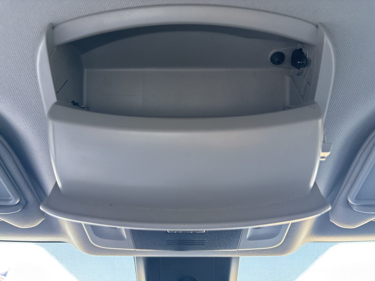 Vehicle image 20 of 21