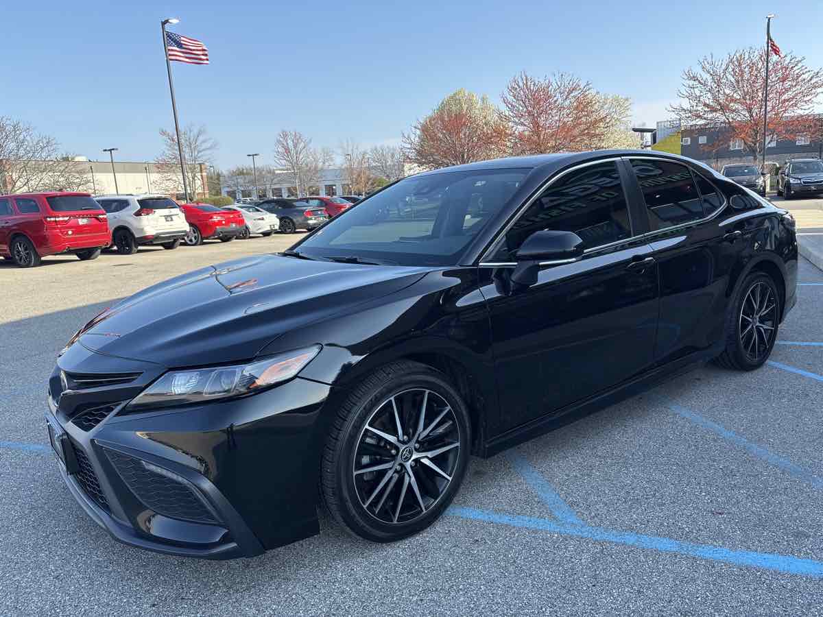 Vehicle image 1 of 21