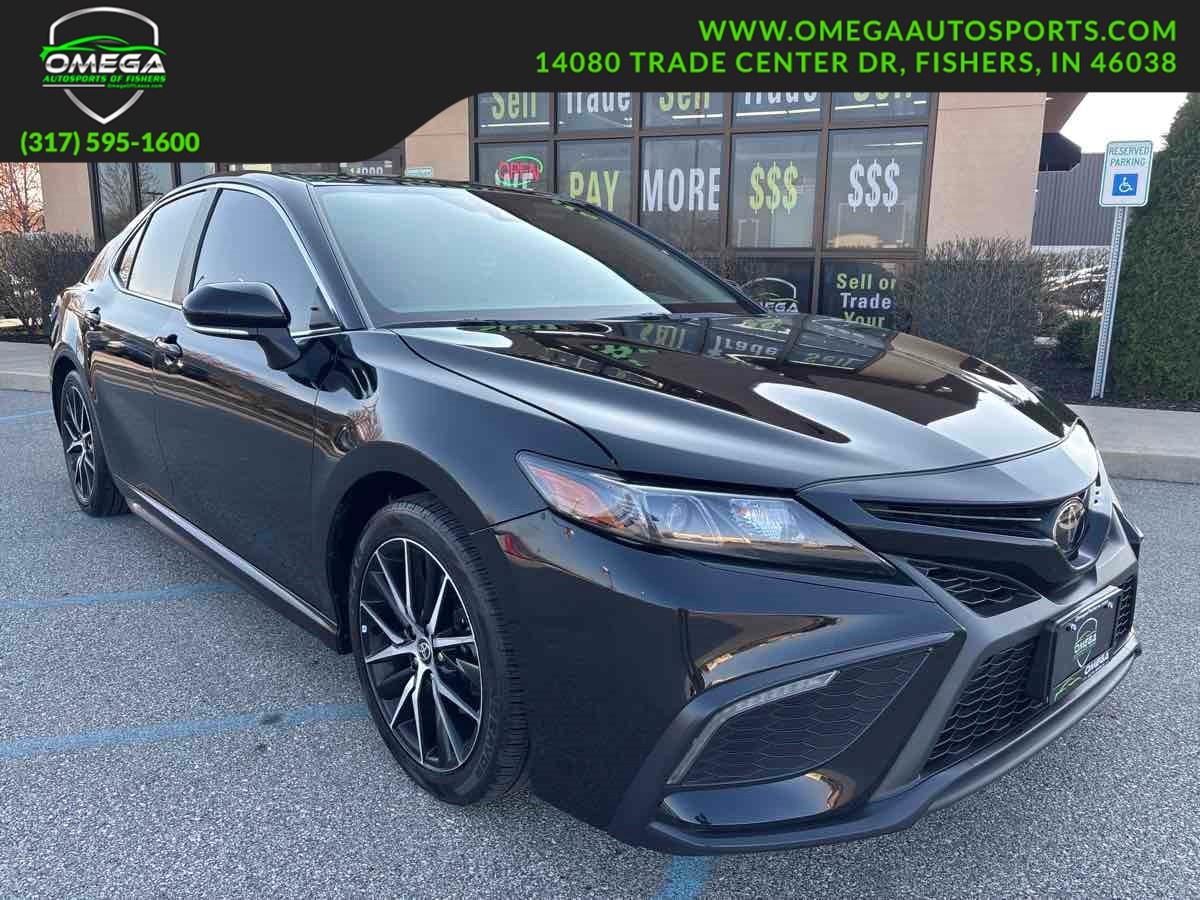 Vehicle image 3 of 21