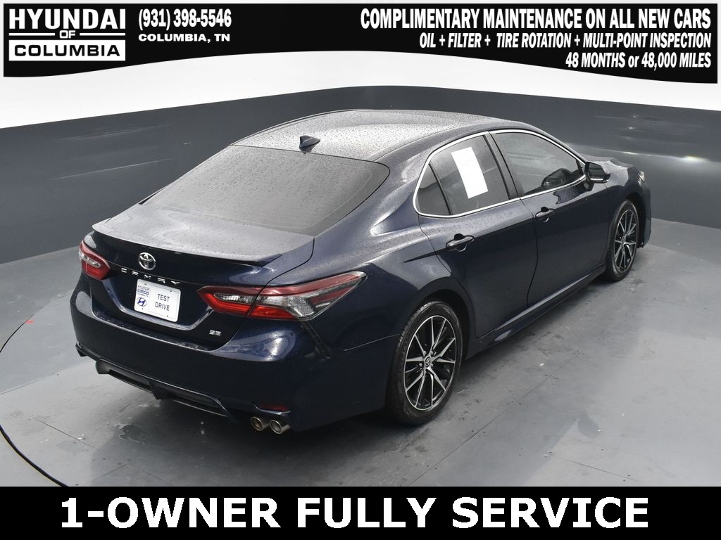 Vehicle image 17 of 43