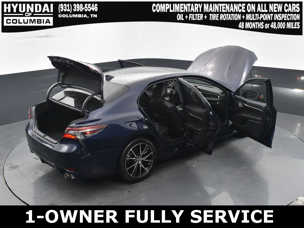 Vehicle image 21 of 43