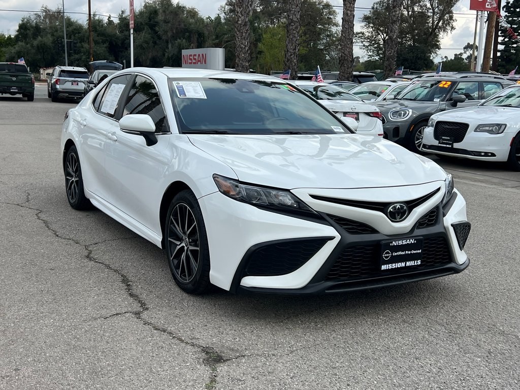Vehicle image 6 of 45
