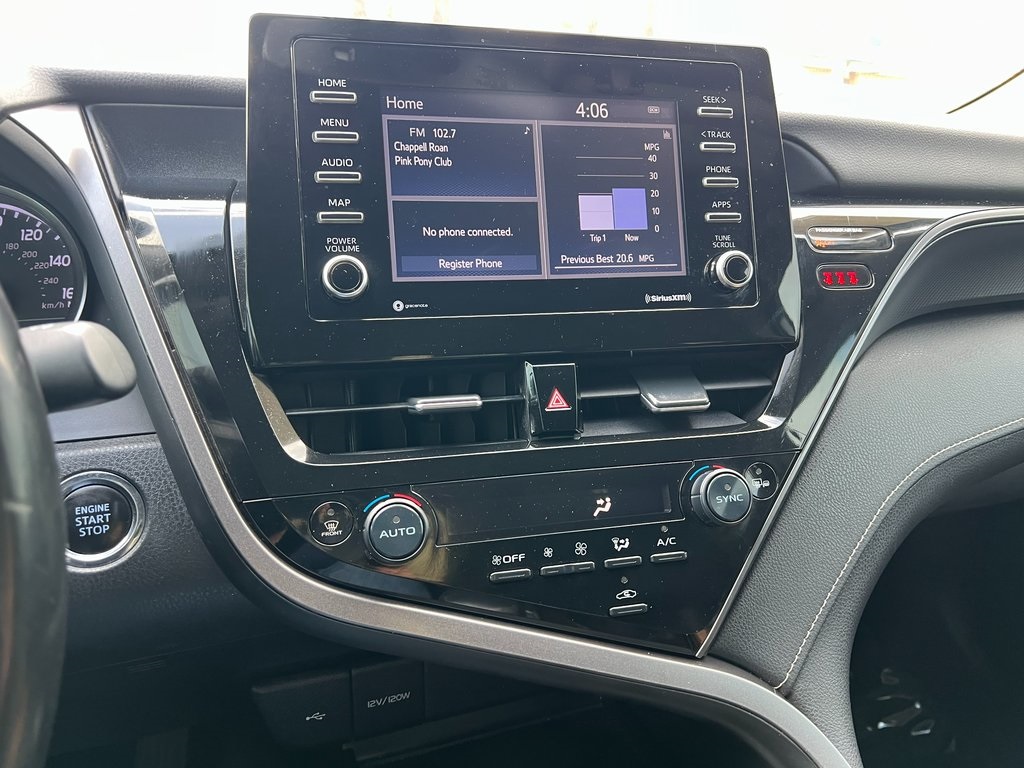 Vehicle image 25 of 45