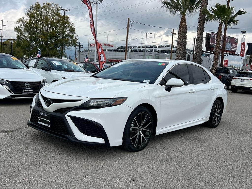 Vehicle image 9 of 45