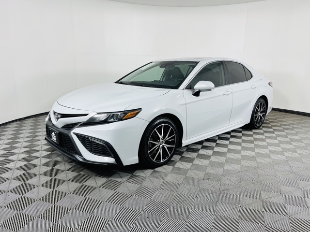 Vehicle image 1 of 34