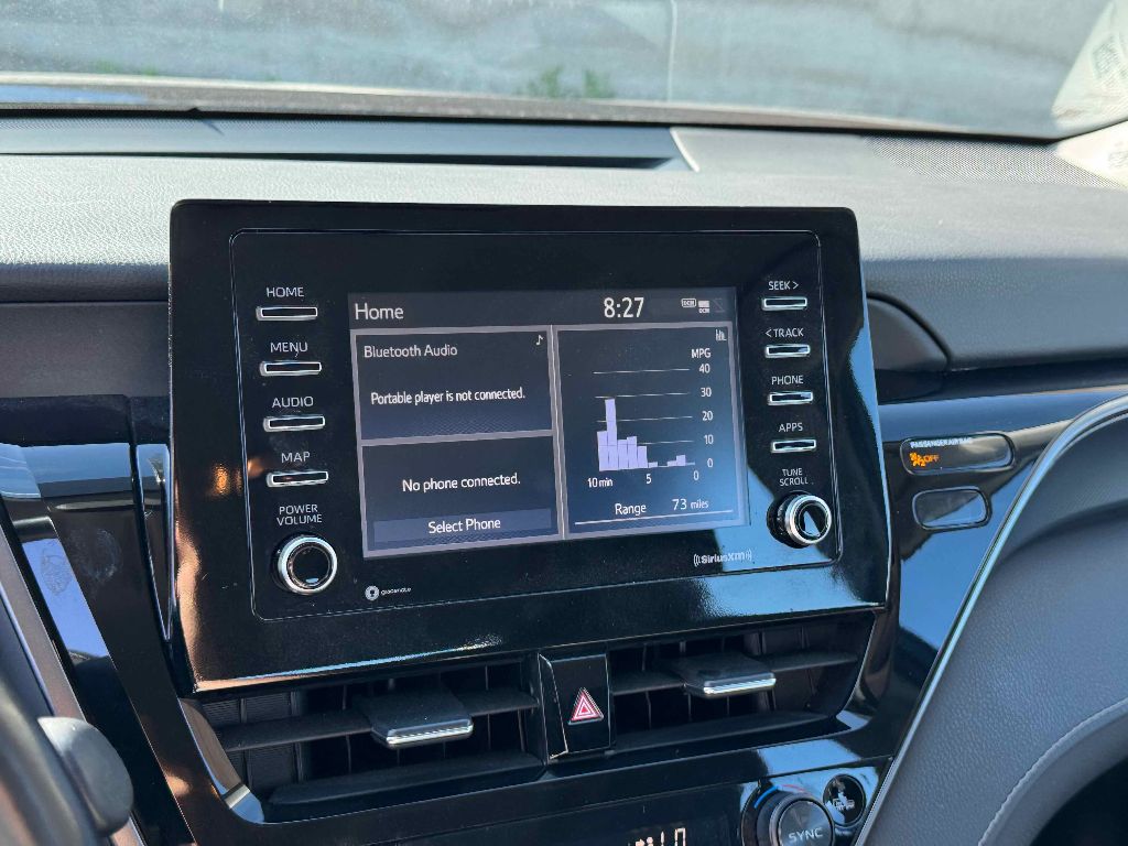 Vehicle image 17 of 29