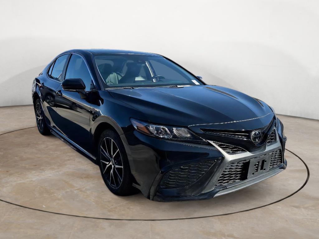 Vehicle image 4 of 29