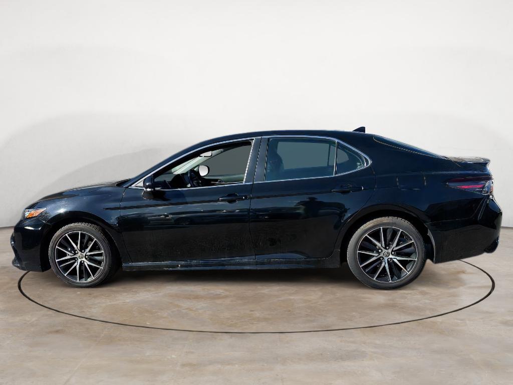 Vehicle image 9 of 29