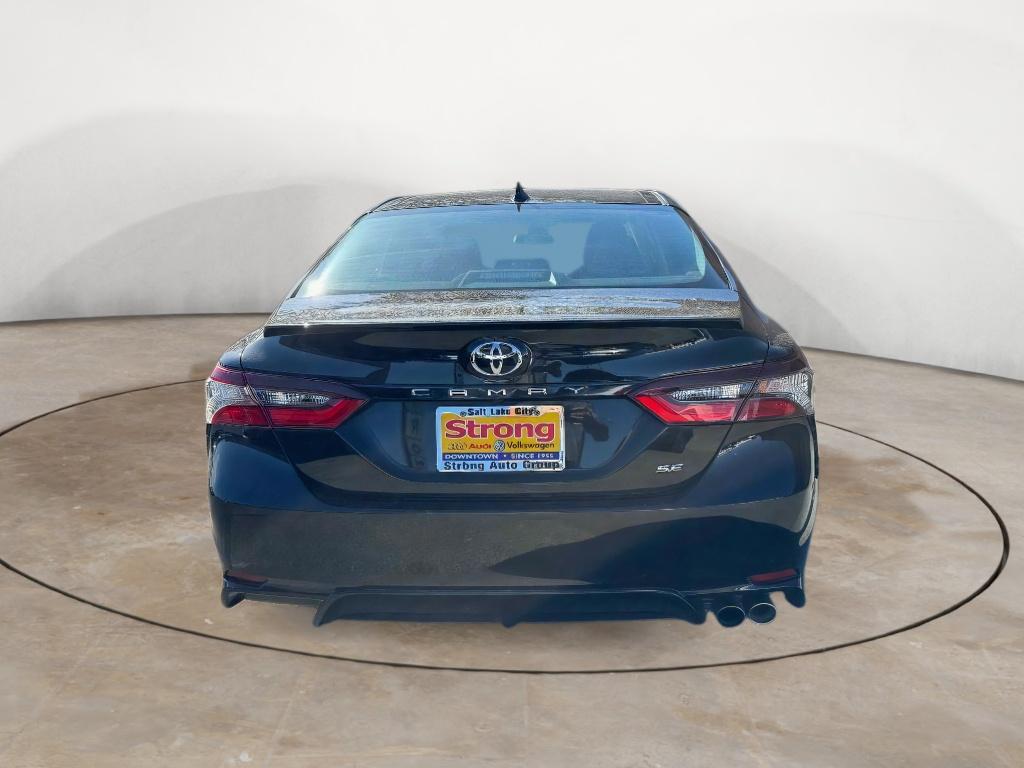 Vehicle image 7 of 29