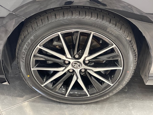 Vehicle image 48 of 50