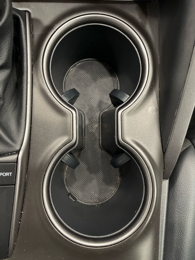 Vehicle image 25 of 50
