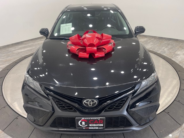 Vehicle image 8 of 50