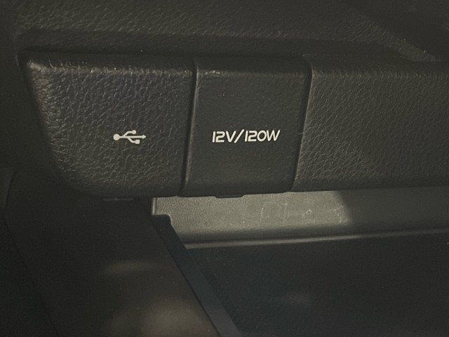Vehicle image 23 of 50
