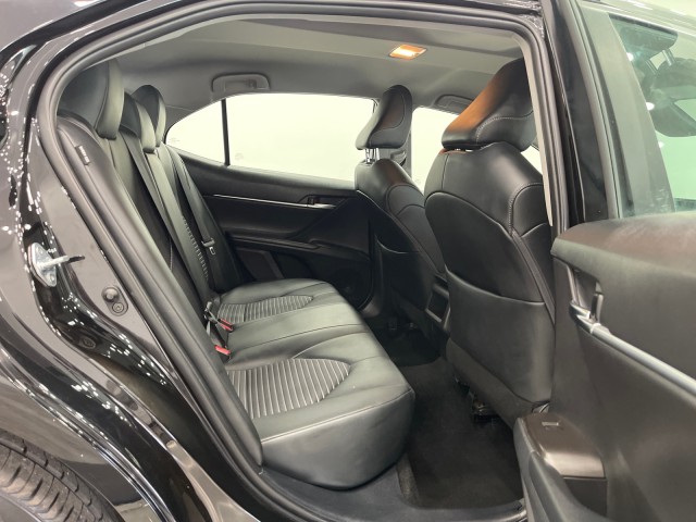 Vehicle image 41 of 50