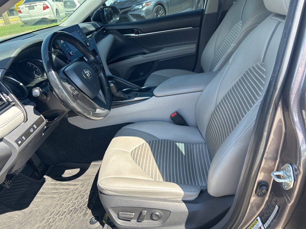 Vehicle image 27 of 27